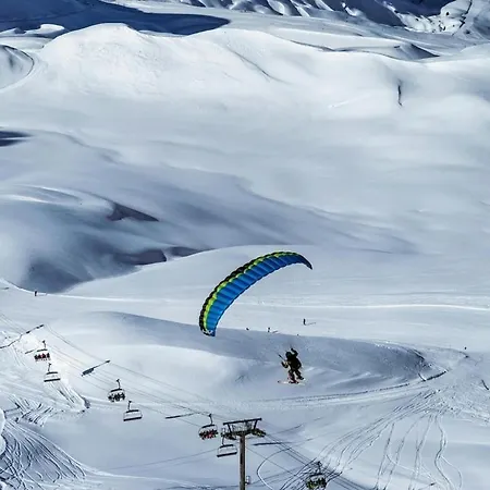 L'aiglon Grand Familial